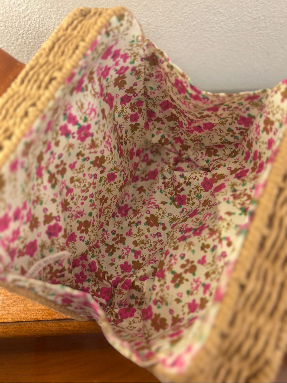Already There Natural Wicker Crossbody Bag - Picture 11 of 12